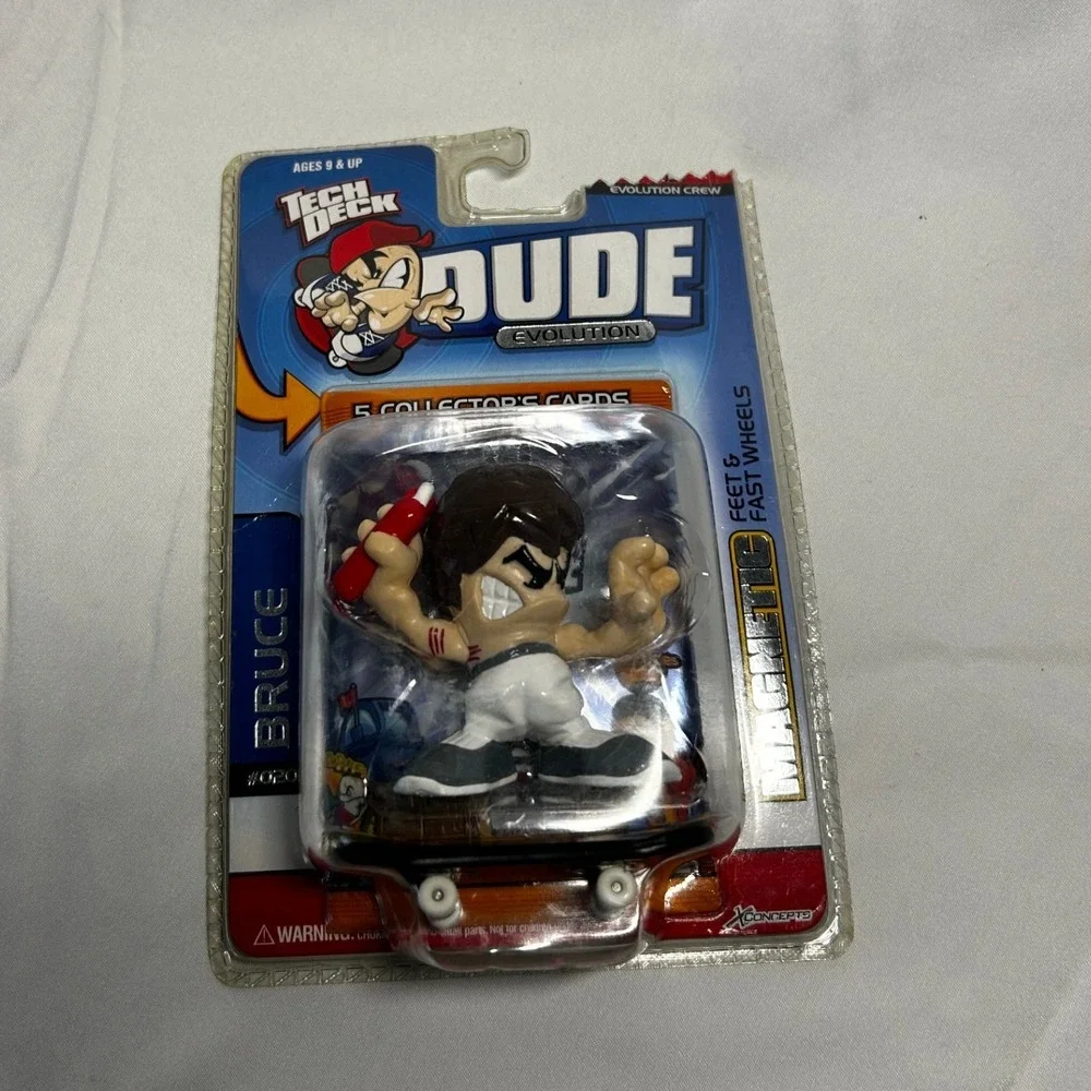 Tech Deck Dudes Evolution Crew Bruce 020 Magnetic Figure 2003 X-Concepts New
